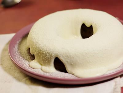 Grand Gateau with Milk Powder Sauce